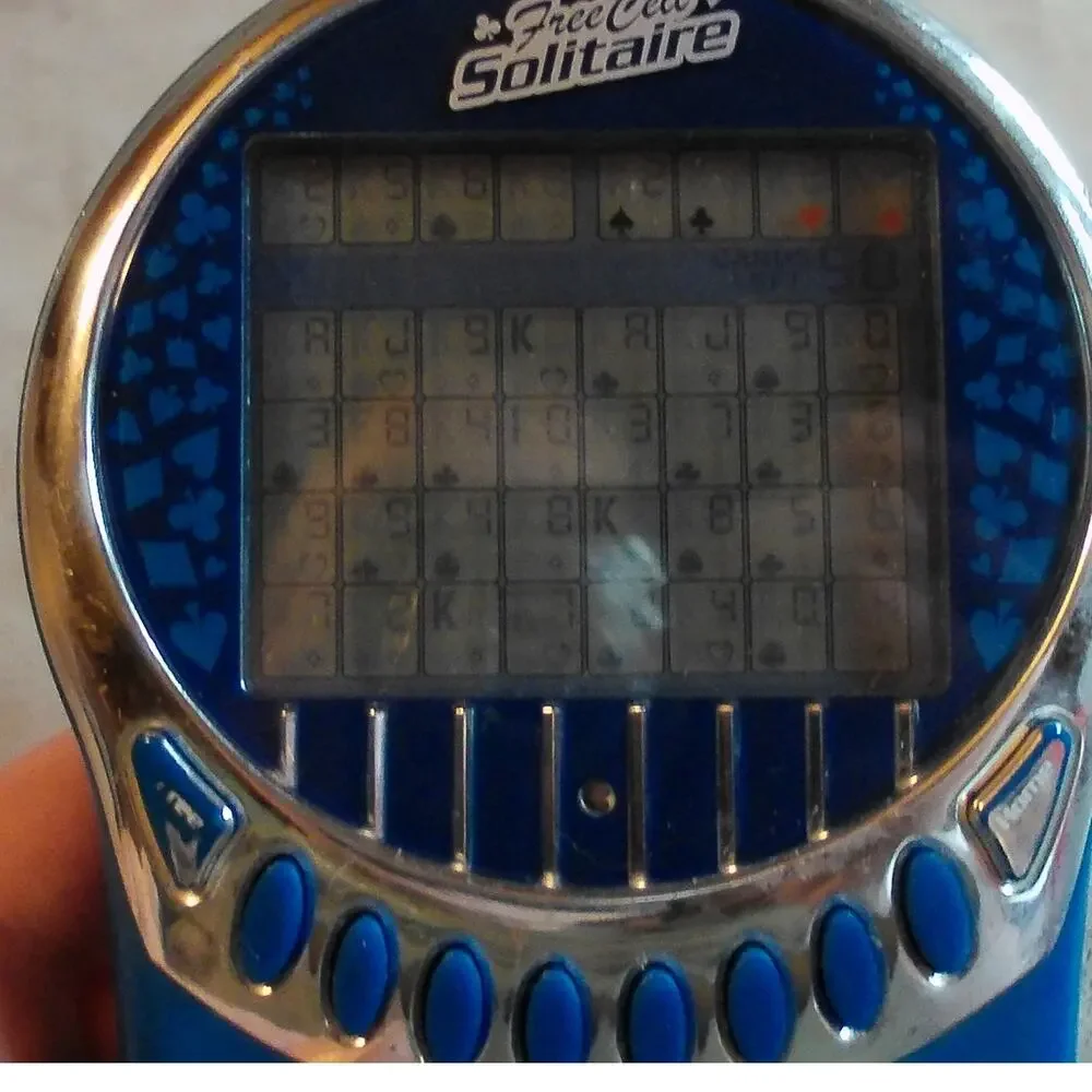 Big Screen FreeCell Electronic Radica Handheld Game Works READ Description